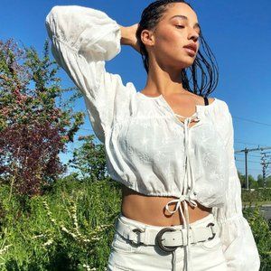NWT Daisy Days Crop Top-XL- Color Color Ivory